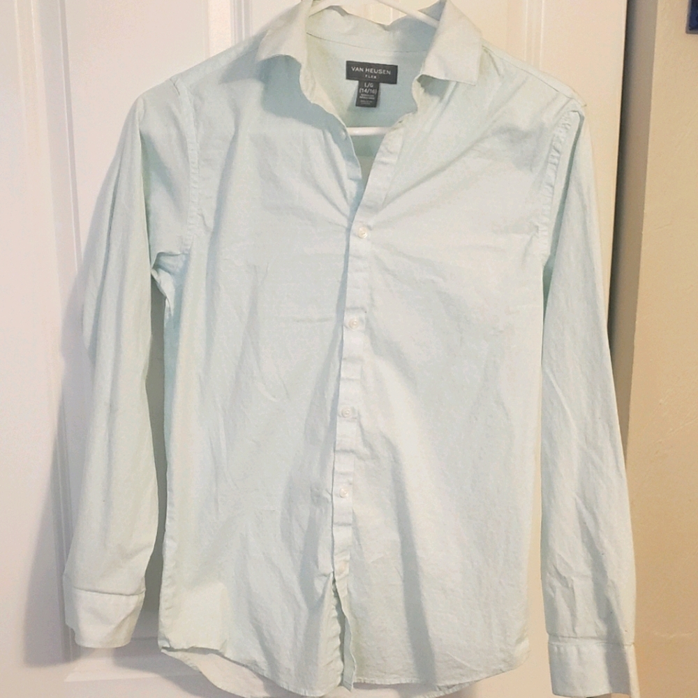 Boys 14/16 dress shirt. Pale Blue.